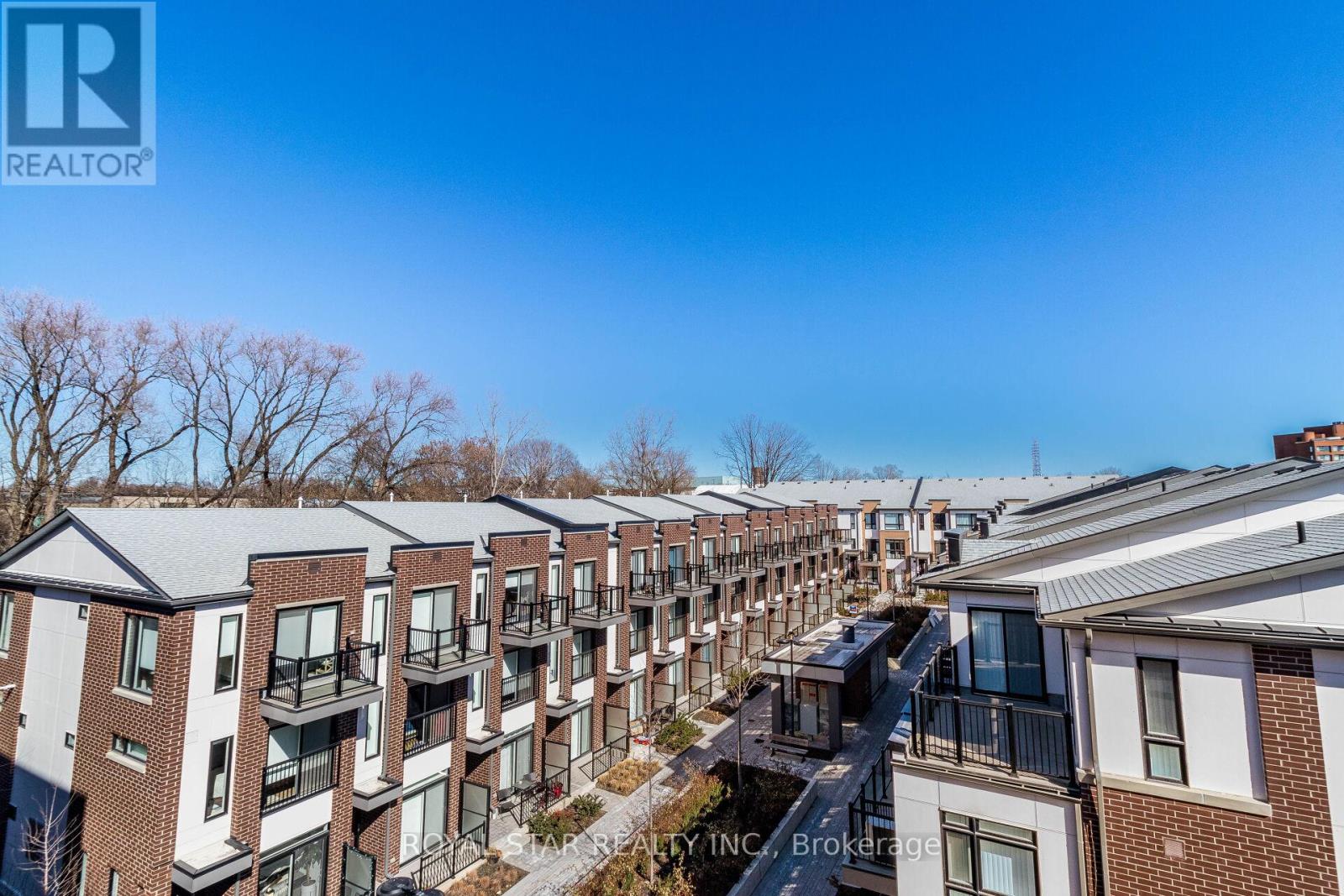 #401 120 CANON JACKSON DRIVE - 45