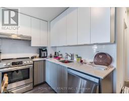 401 - 120 Canon Jackson Drive, Toronto, ON M6M0E1 Photo 13