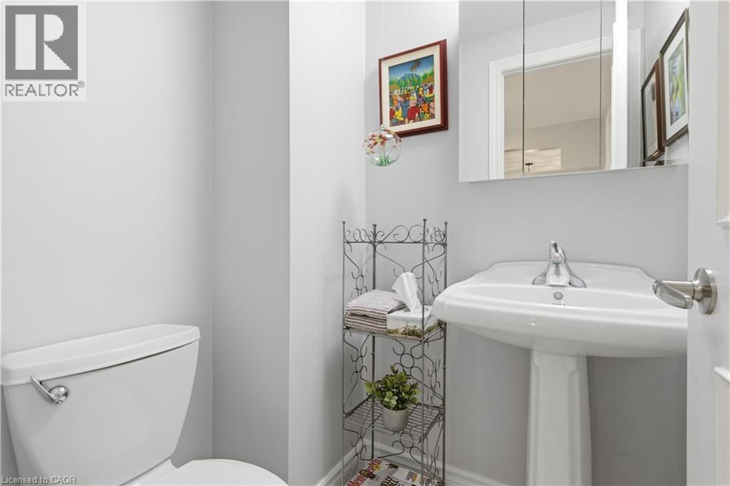 125 COVINGTON Crescent, Kitchener, Ontario, N2N2X2 — Photo 18