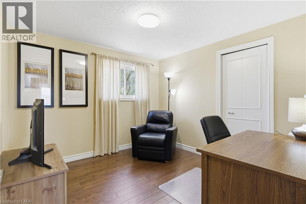 125 COVINGTON Crescent, Kitchener, Ontario, N2N2X2 — Photo 23