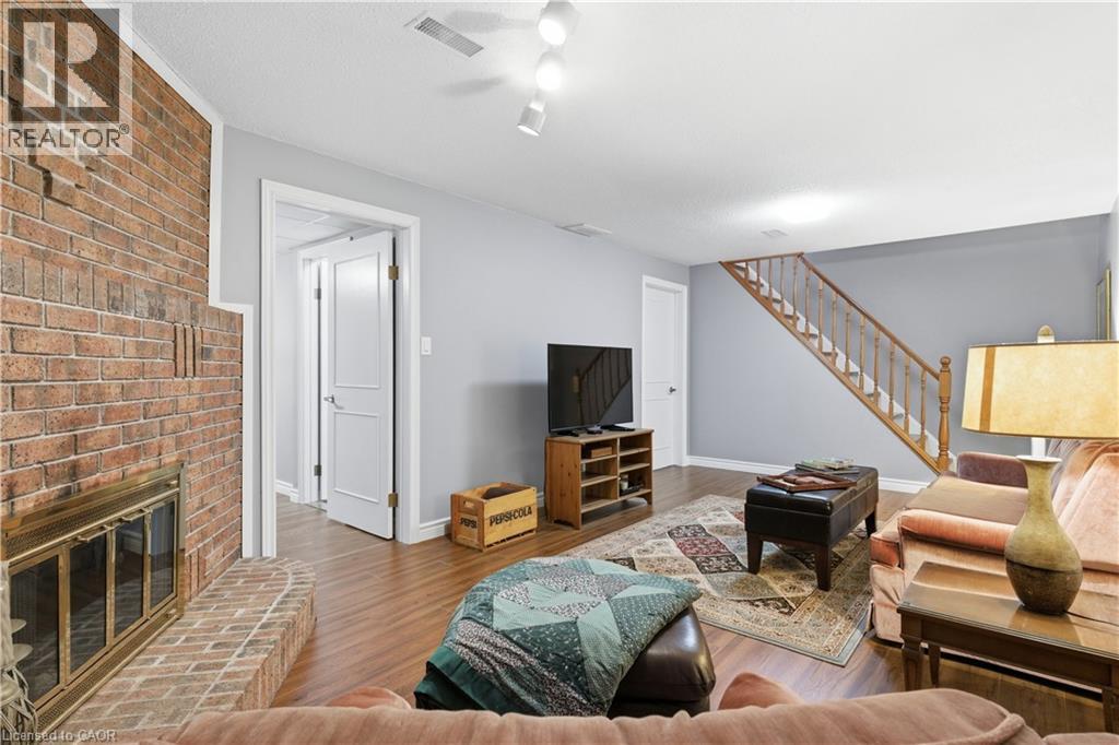 125 COVINGTON Crescent, Kitchener, Ontario, N2N2X2 — Photo 30