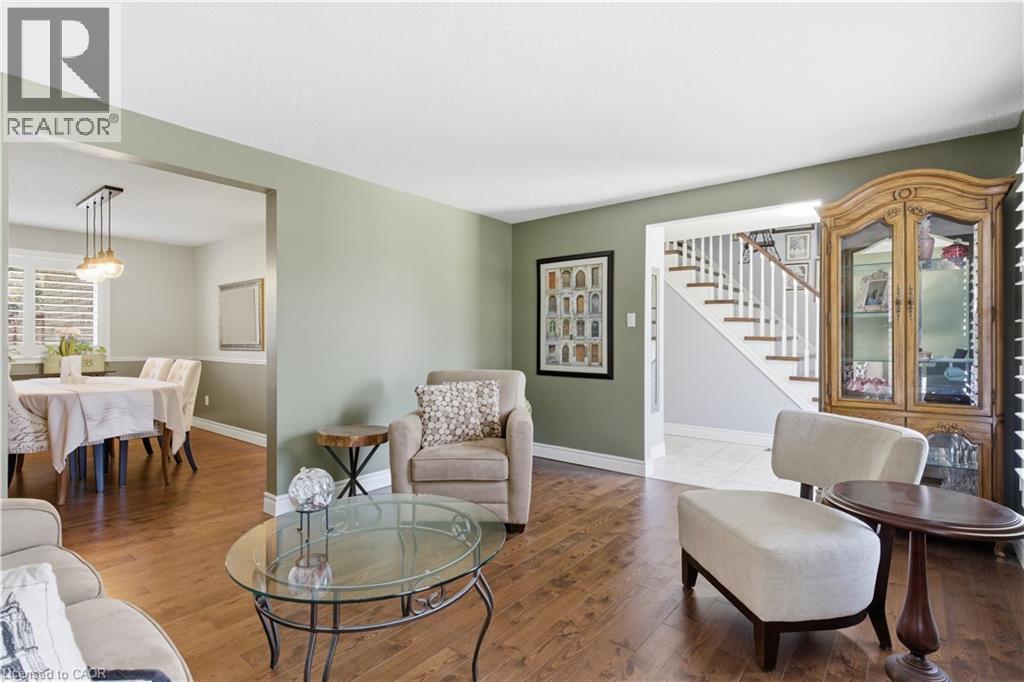 125 COVINGTON Crescent, Kitchener, Ontario, N2N2X2 — Photo 7