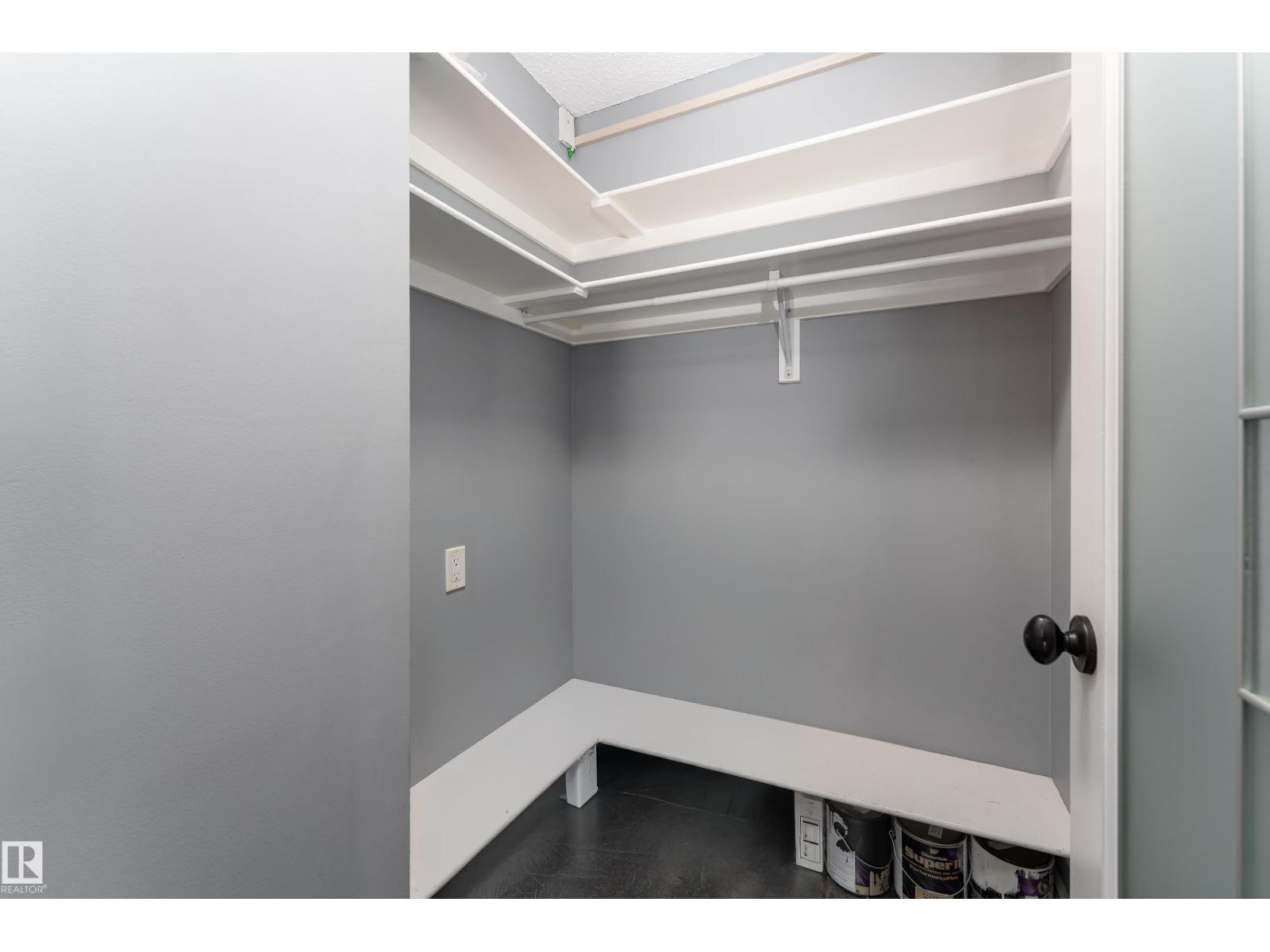#203 10003 87 AV NW, Edmonton