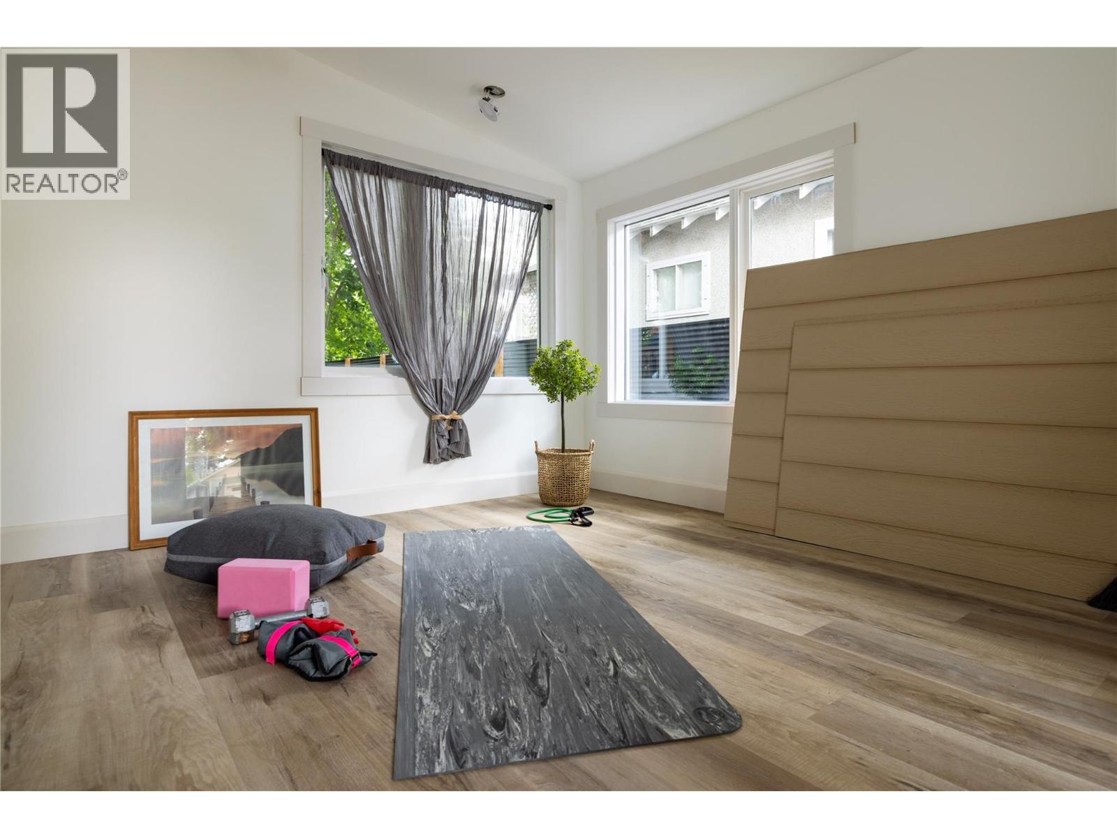 3408 34 Avenue - 18