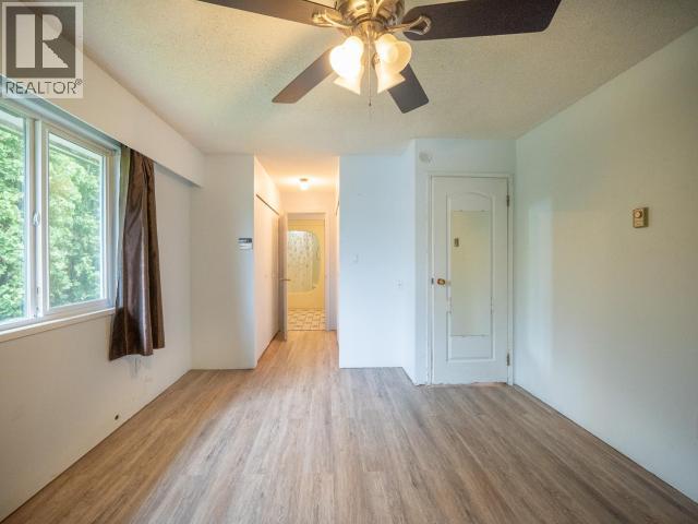 6975 TERRACE STREET - 36