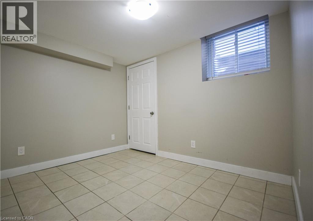 31 KEEWATIN Avenue Unit# 2, Kitchener, Ontario, N2B3M1 — Photo 19