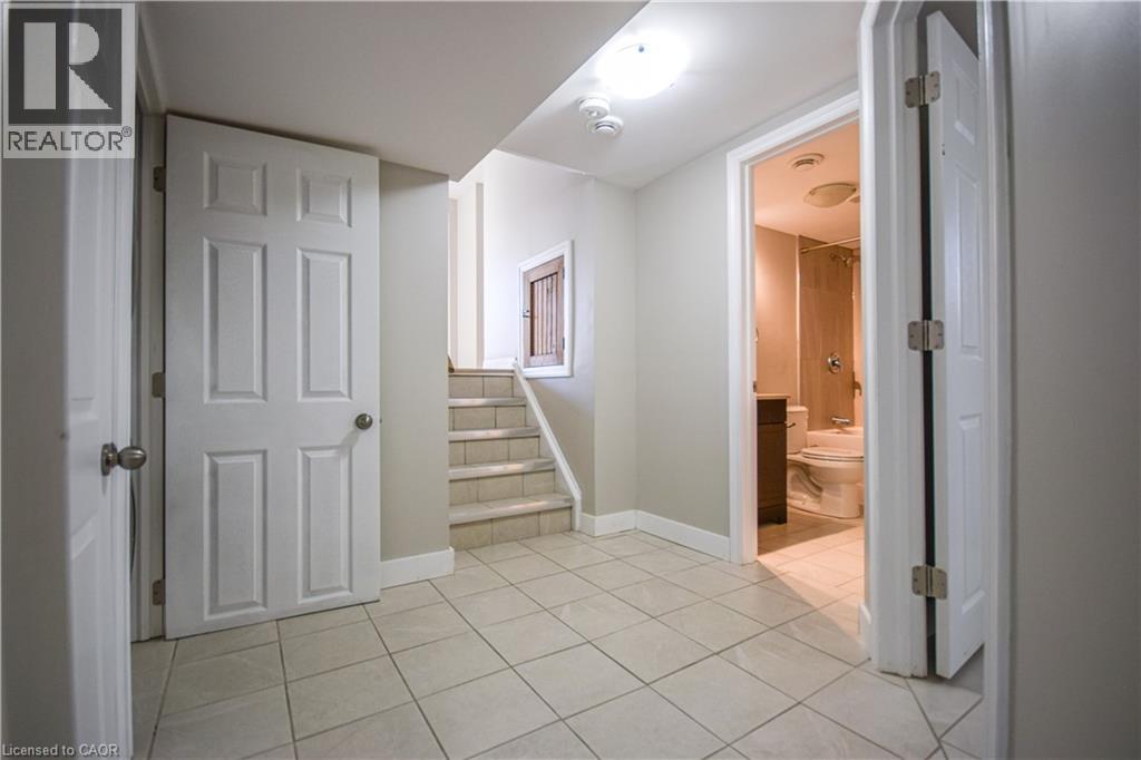 31 KEEWATIN Avenue Unit# 2, Kitchener, Ontario, N2B3M1 — Photo 13