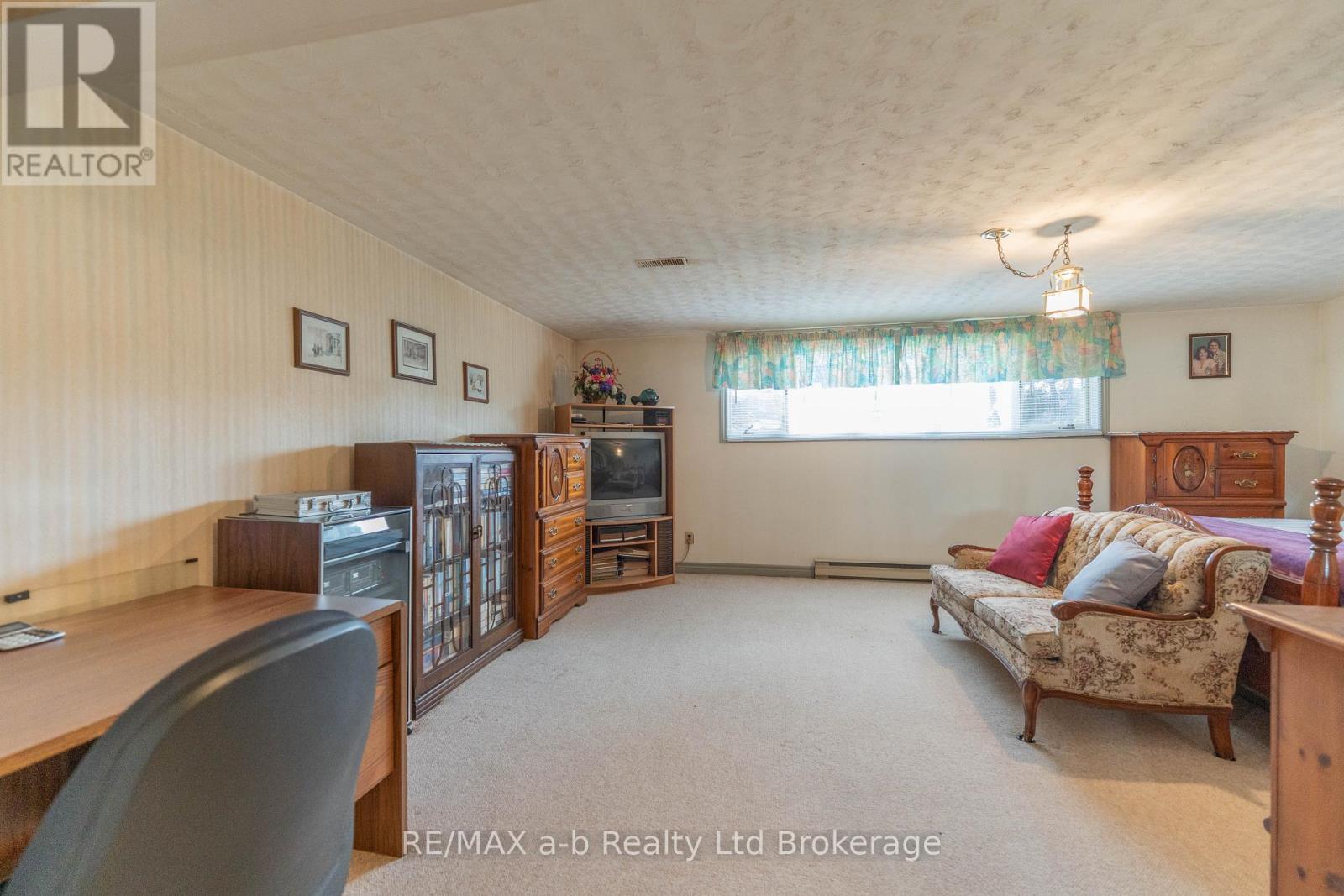 2 CRANBERRY ROAD - 26