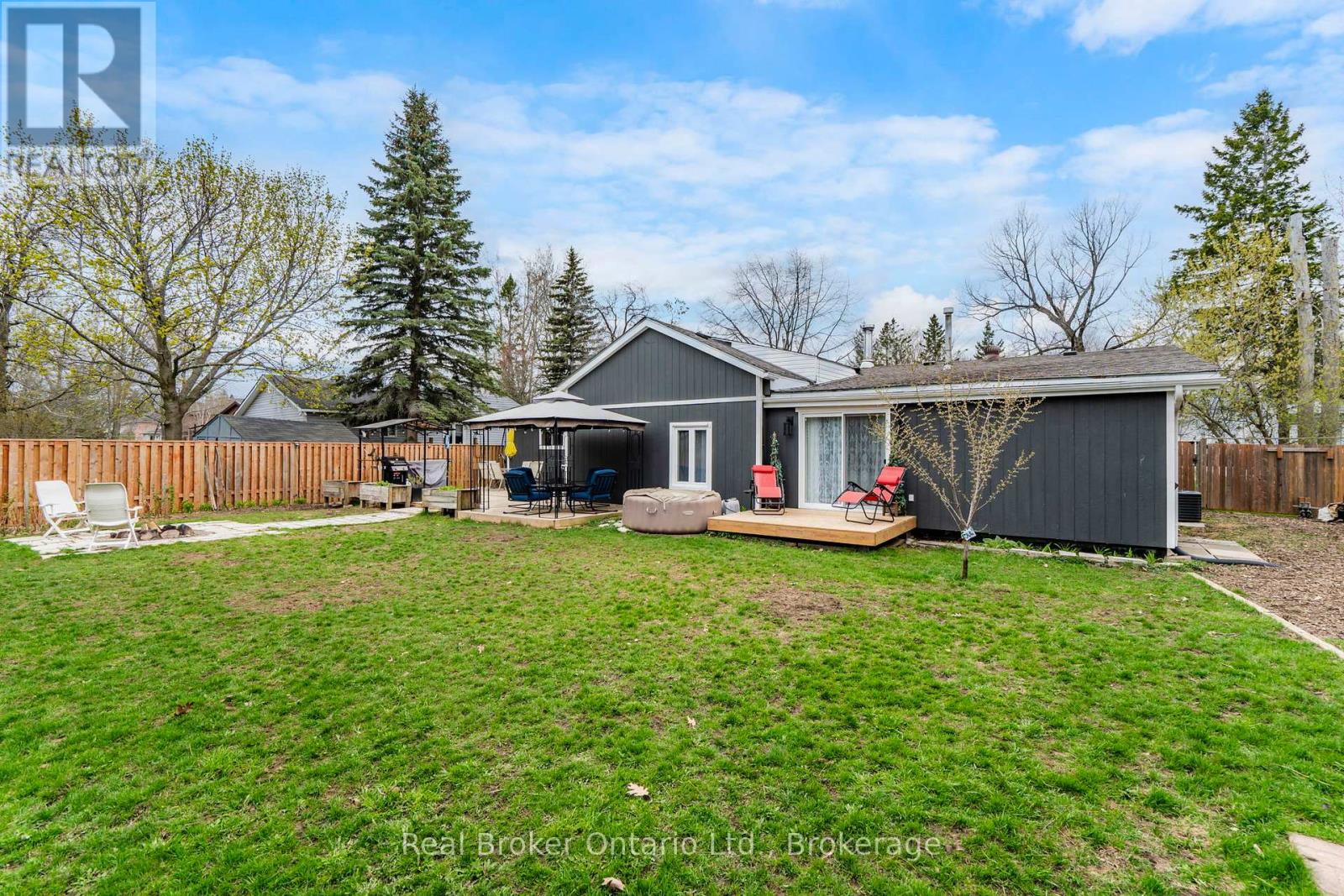 2307 SOMERS BOULEVARD - 33