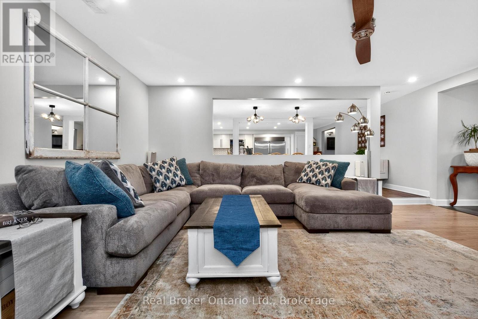 2307 SOMERS BOULEVARD - 6