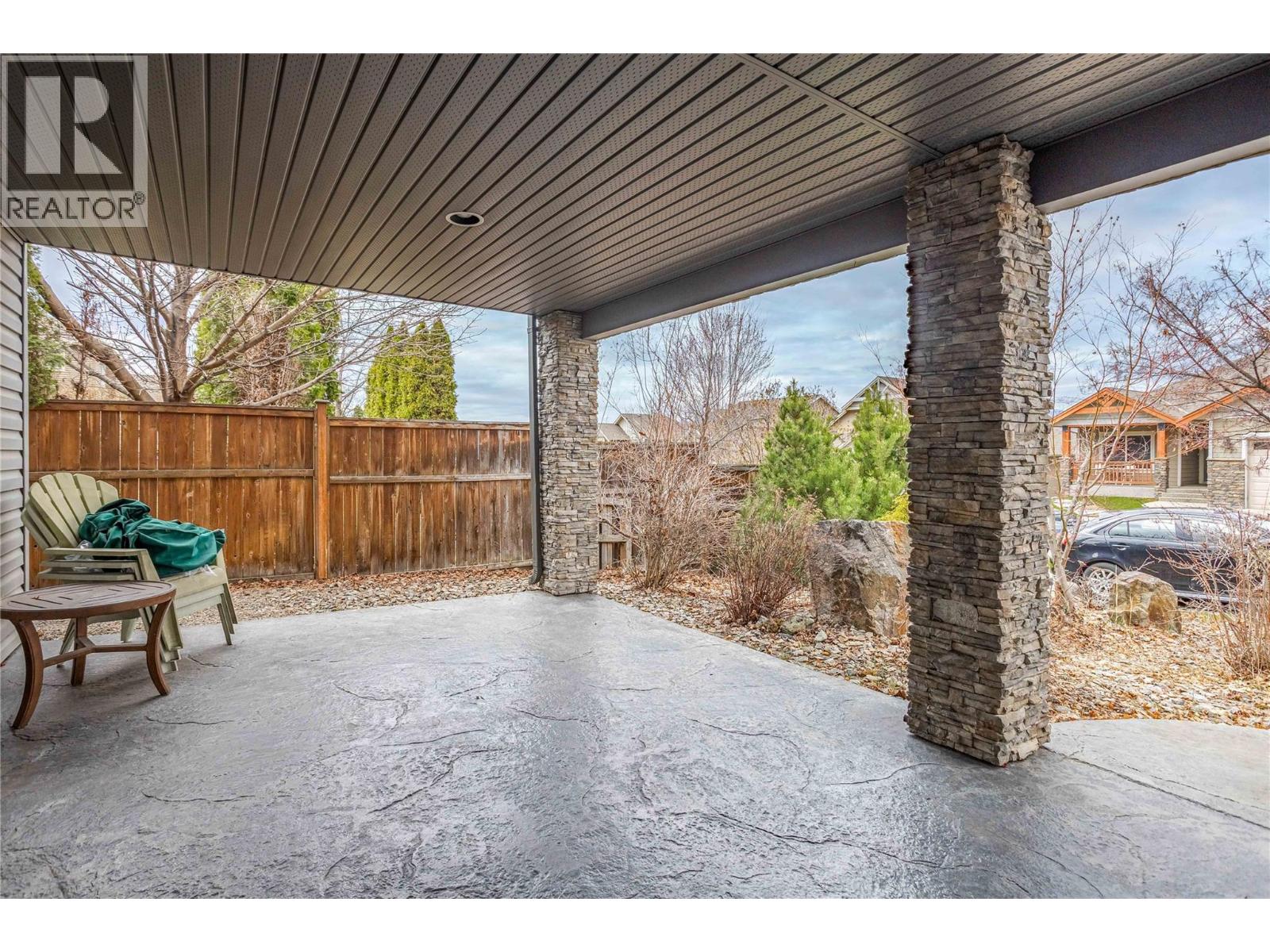 607 Lefevere Avenue - 4