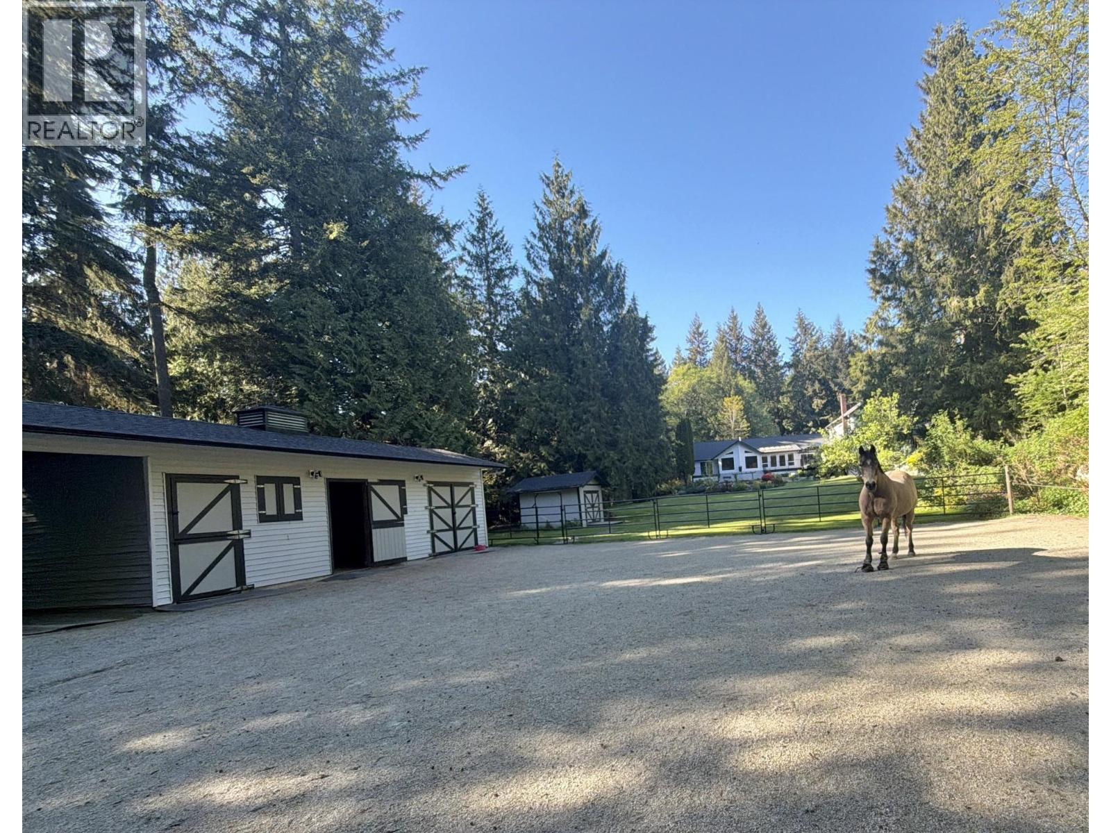 1499 HANBURY ROAD, Roberts Creek