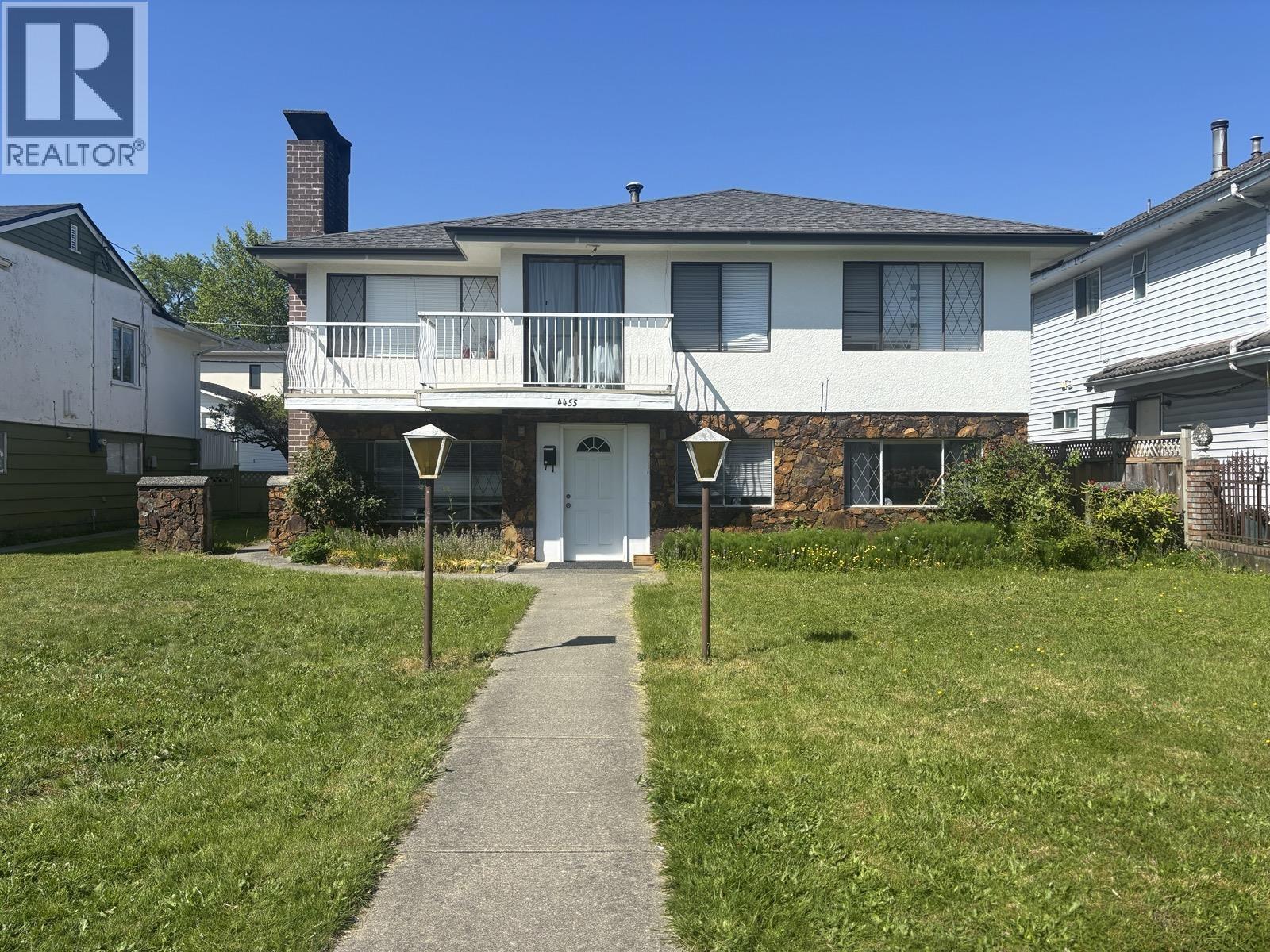 GARDEN 4455 NAPIER STREET