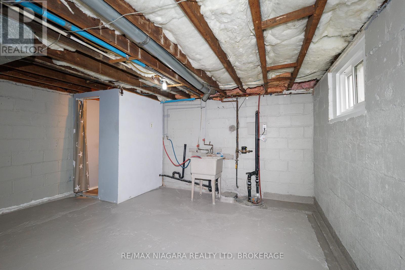 5015 FIFTH AVENUE - 28