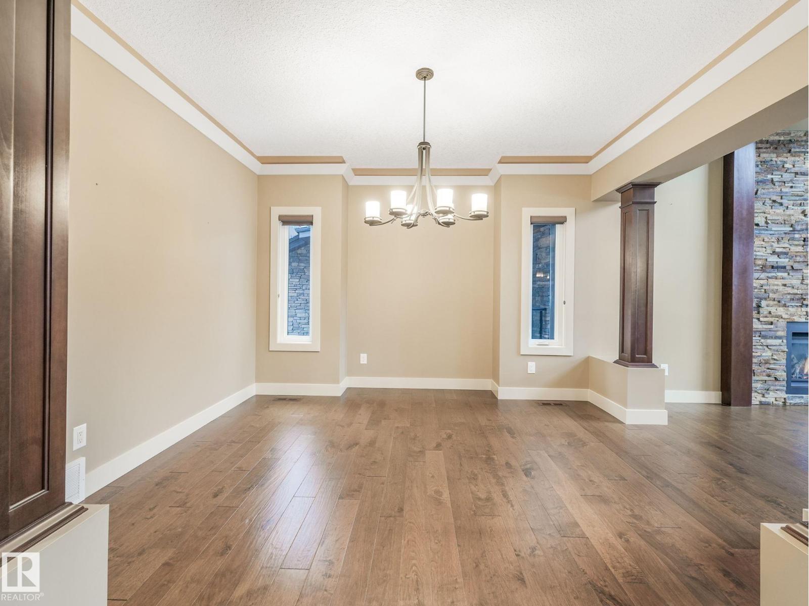12828 201 ST NW - 10