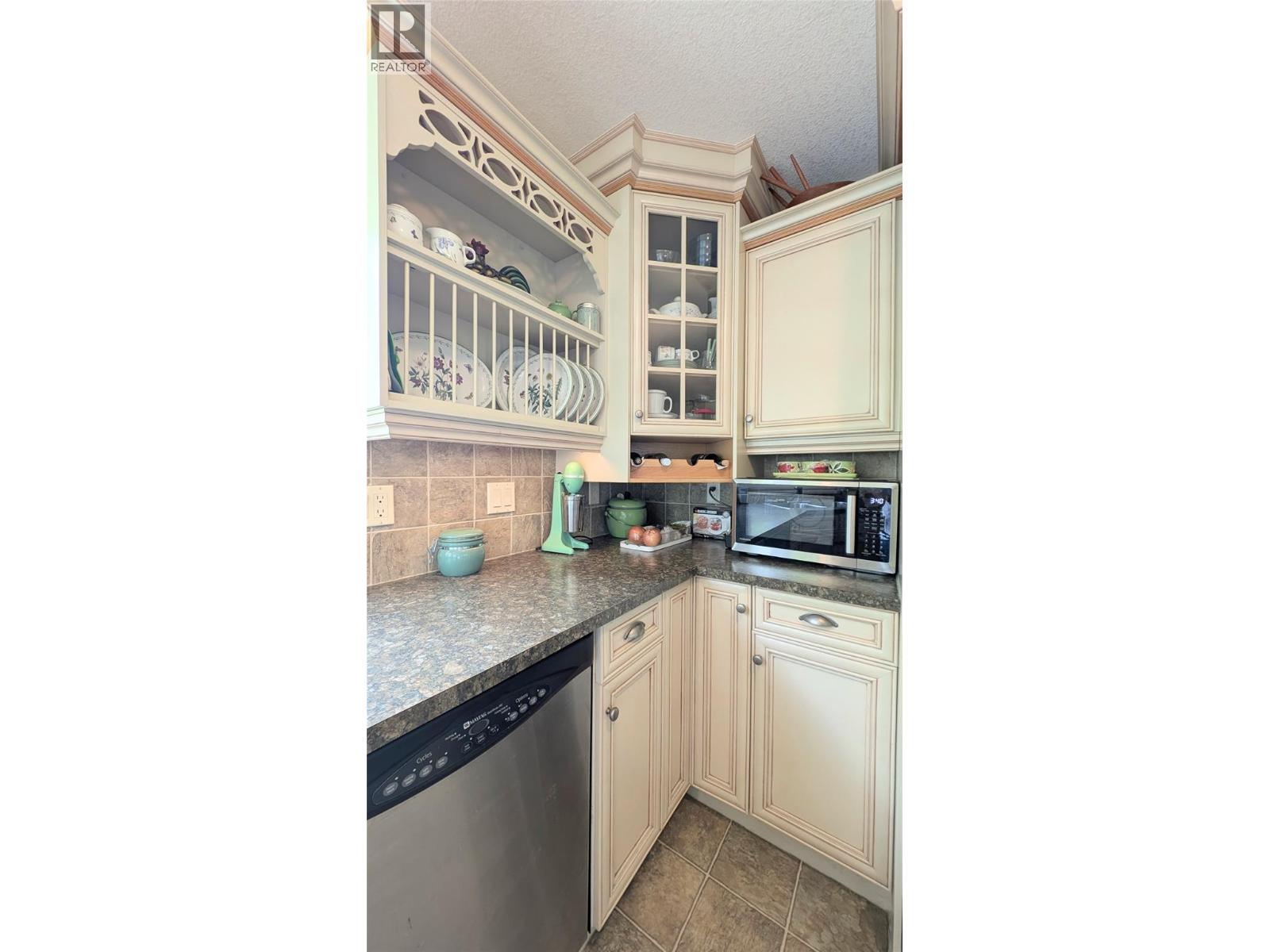 4893 Fairmont Creek Road - 8