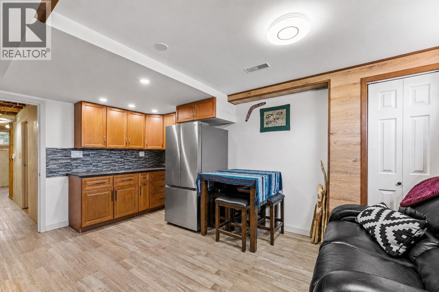 2946 Springfield Road - 27