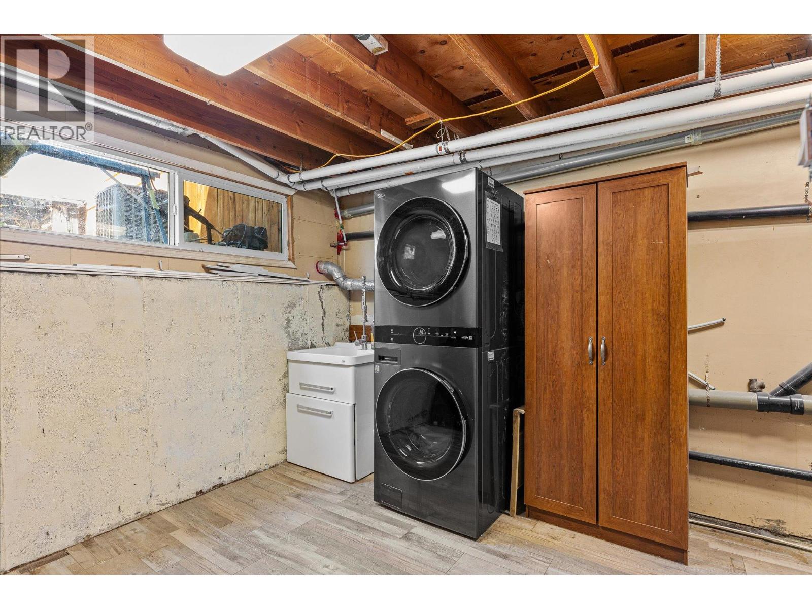 2946 Springfield Road, Kelowna