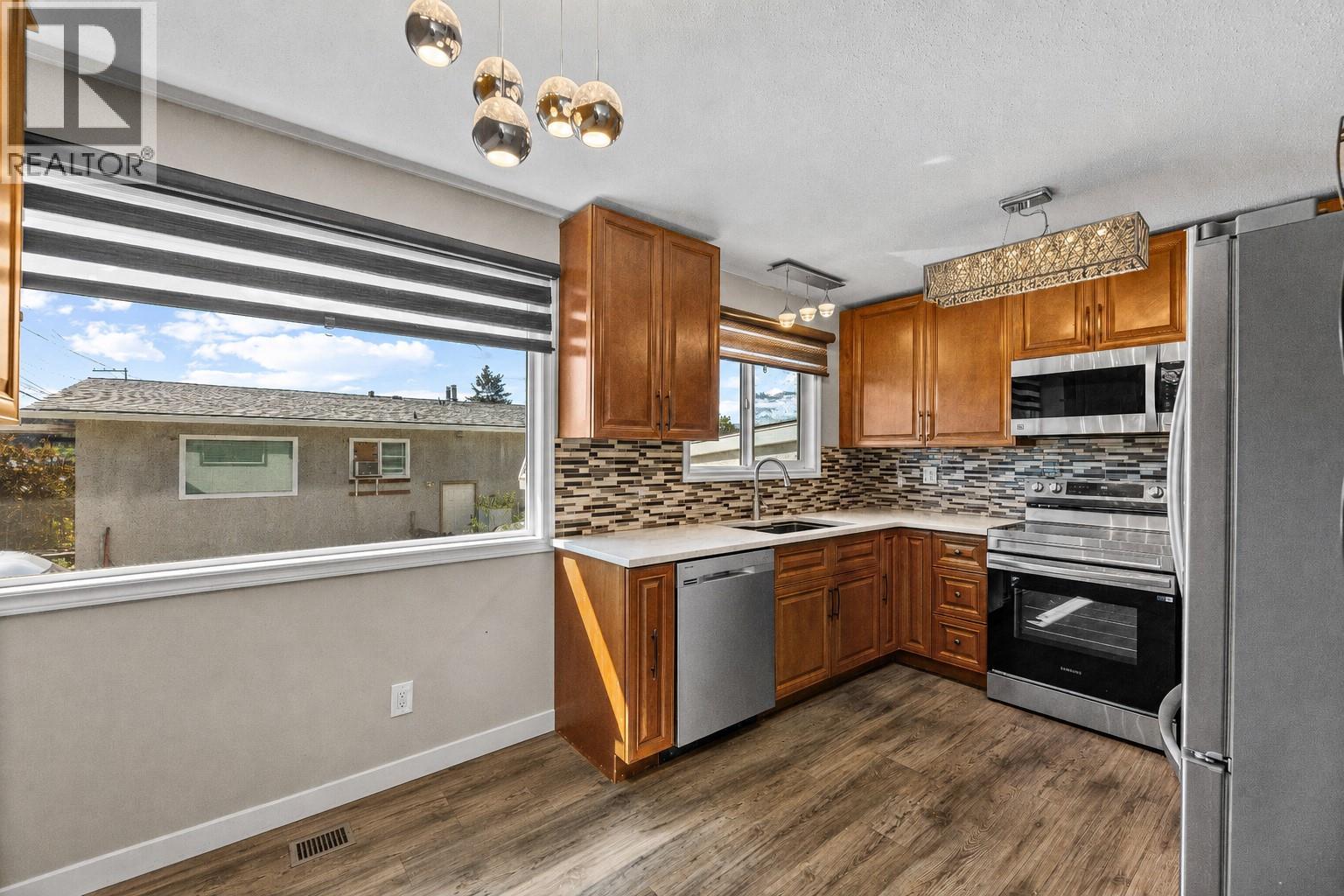 2946 Springfield Road - 13