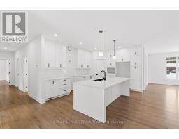 63 Hogan Drive, Mcnab/braeside, ON K7S0L1 Photo 13