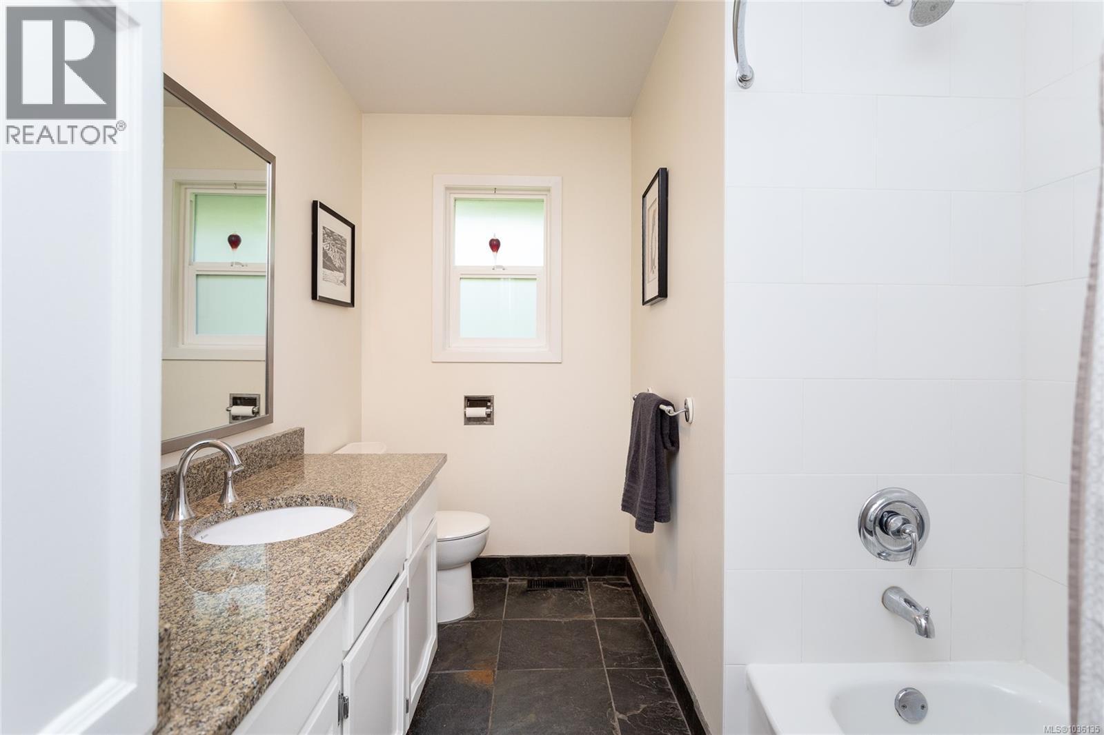 9502 Glenelg Ave - 25