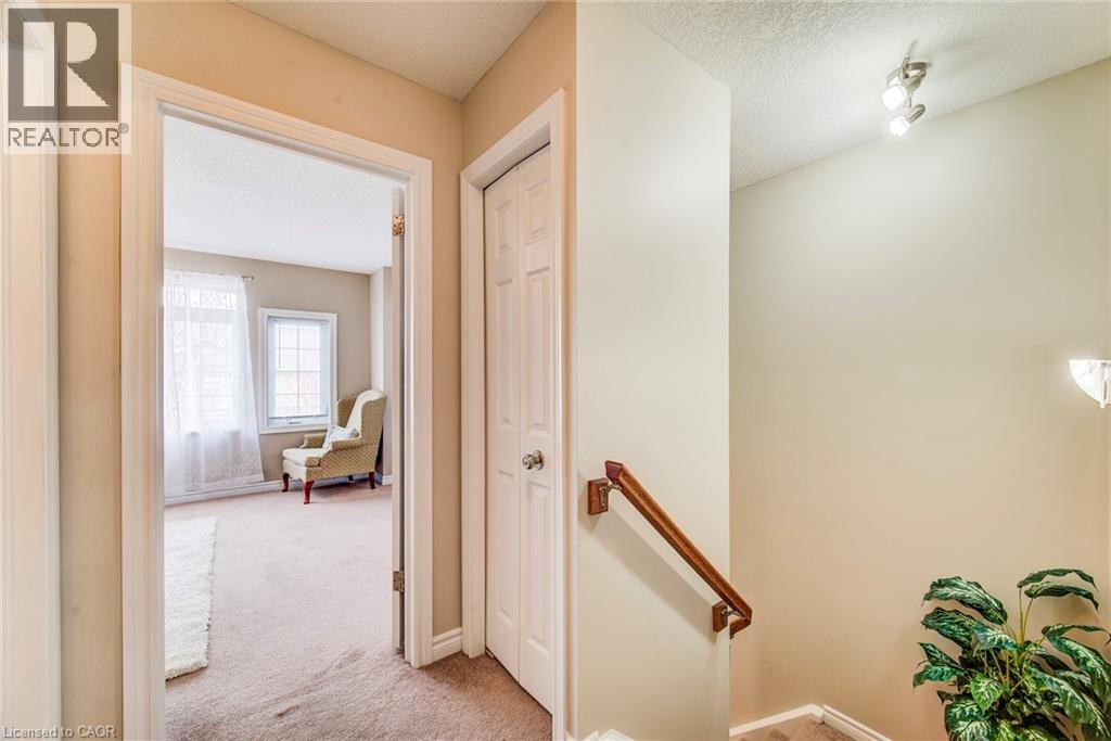 330 DEARBORN Boulevard Unit# 7, Waterloo, Ontario, N2J4Y9 — Photo 26