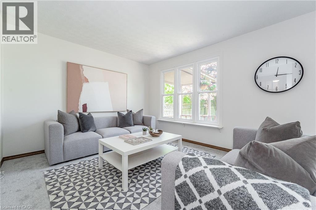 54 KOCH Drive, Guelph, Ontario, N1G4G7 — Photo 12