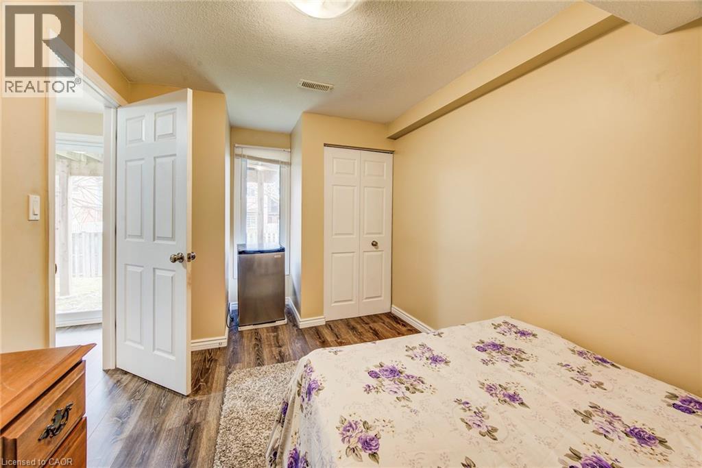 330 DEARBORN Boulevard Unit# 7, Waterloo, Ontario, N2J4Y9 — Photo 47