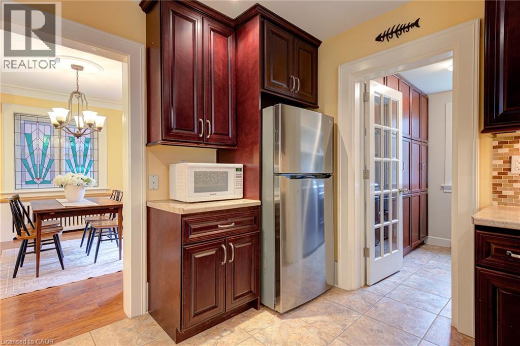 16 BORDEN Avenue N, Kitchener, Ontario, N2H3J1 — Photo 25