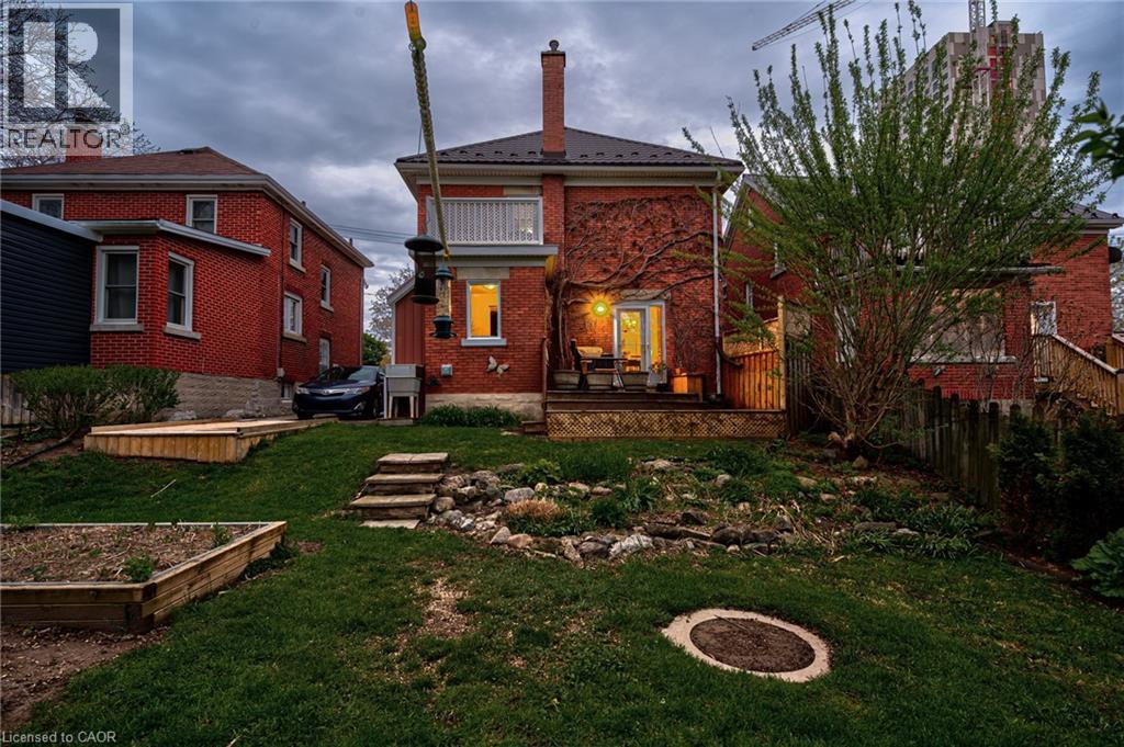 16 BORDEN Avenue N, Kitchener, Ontario, N2H3J1 — Photo 48