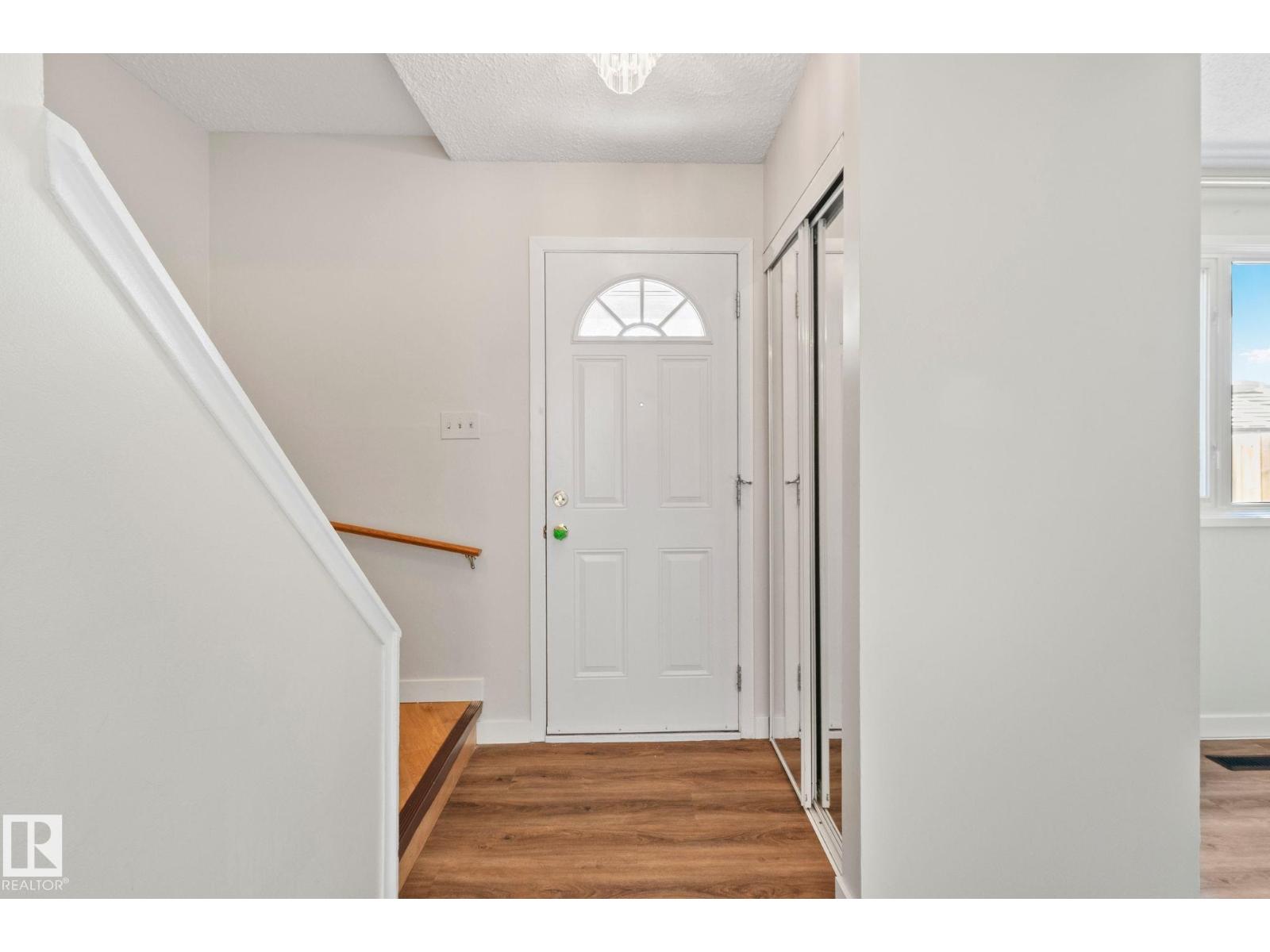 94 BELMEAD GARDENS GD NW, Edmonton