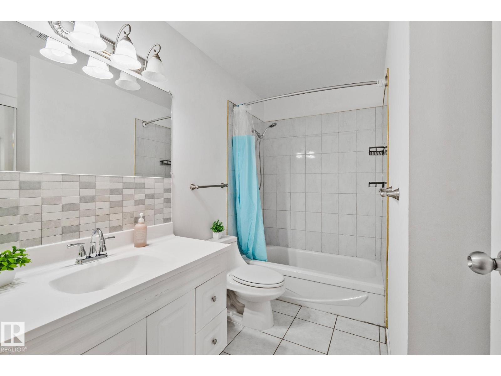 94 BELMEAD GARDENS GD NW, Edmonton