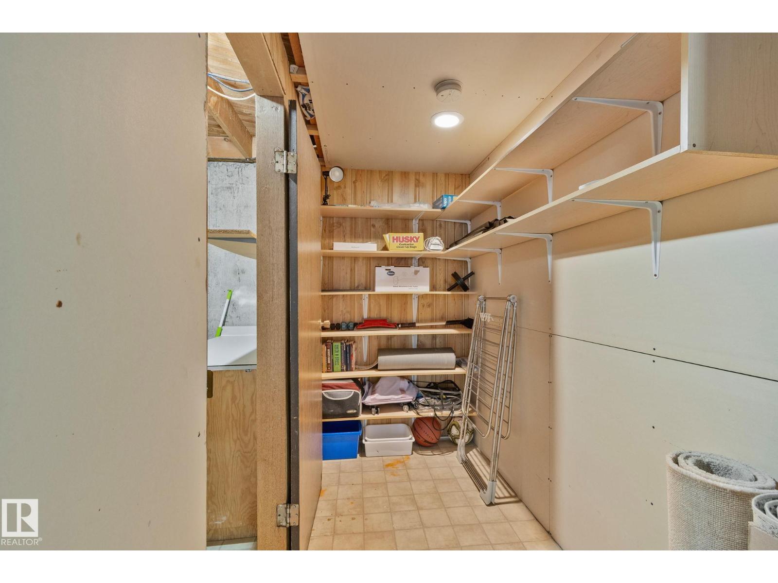 94 BELMEAD GARDENS GD NW, Edmonton