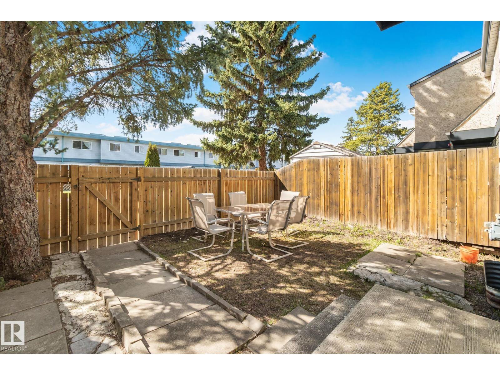 94 BELMEAD GARDENS GD NW, Edmonton