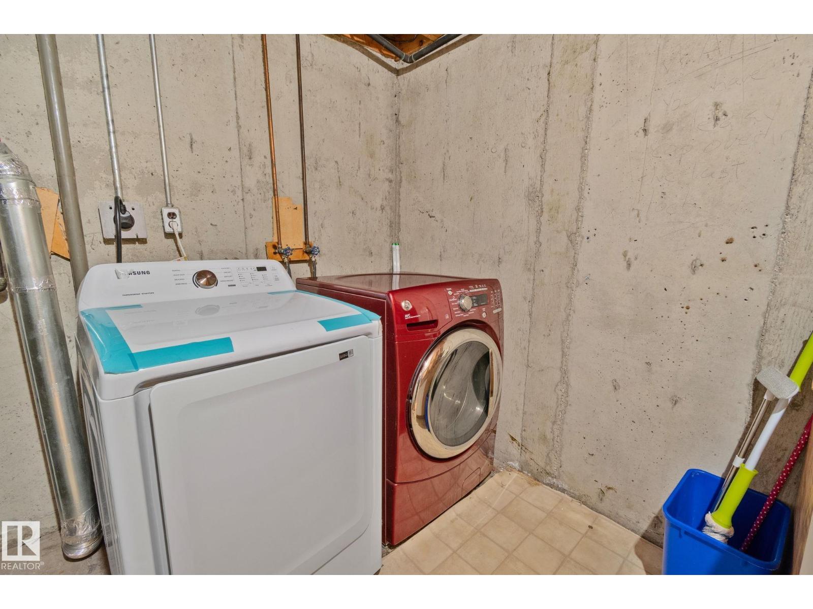 94 BELMEAD GARDENS GD NW, Edmonton