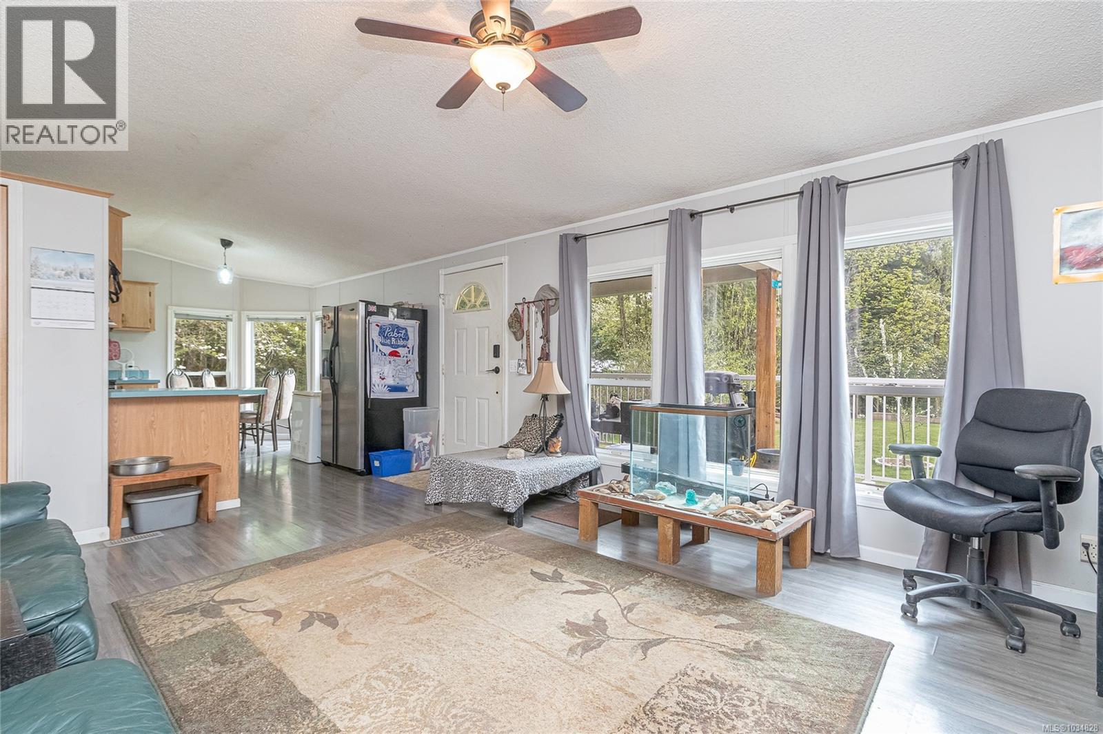 5150 & 5160 Lee Rd - 43