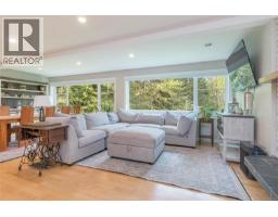 Living room - 5150 & 5160 Lee Rd, Duncan, BC V9L6S6 Photo 18
