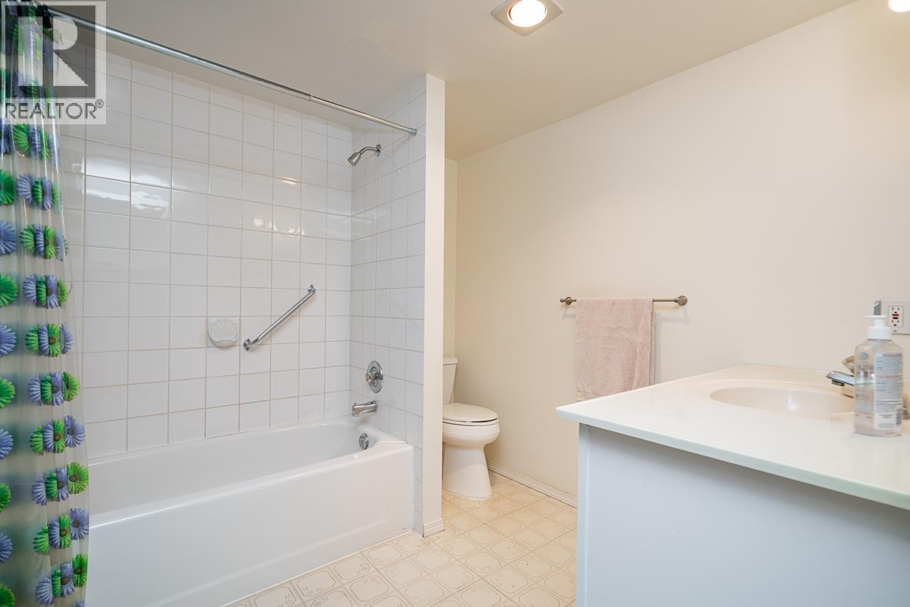 1 Bed, 1 Bath Apartment for Sale in Vancouver – 111 1777 WEST 13TH AVENUE, Vancouver – MLS# R3120896 - Image 9
