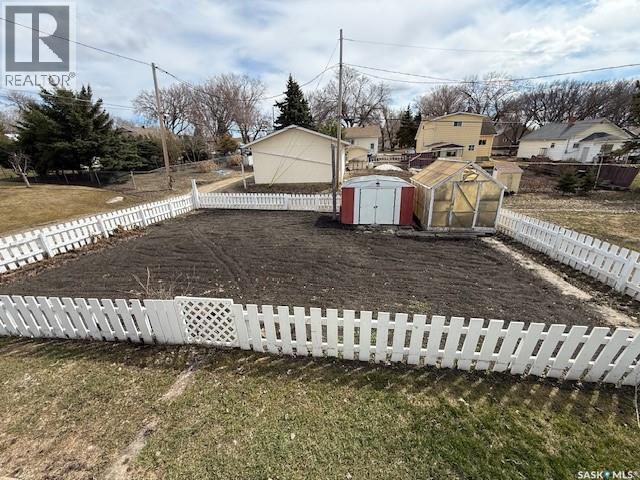 230 Nicholas STREET - 3