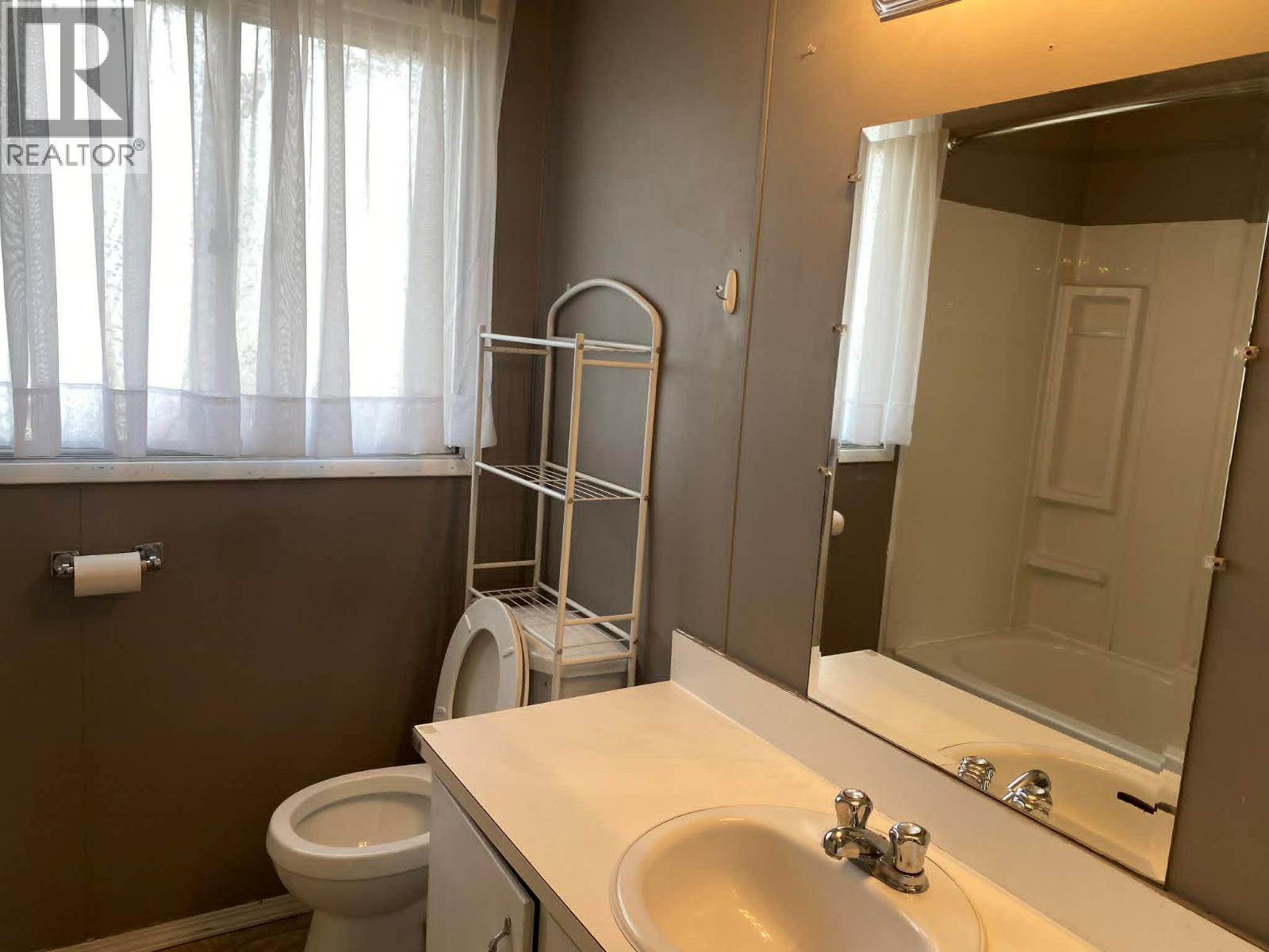 #20 6549 Wildmare Road - 9
