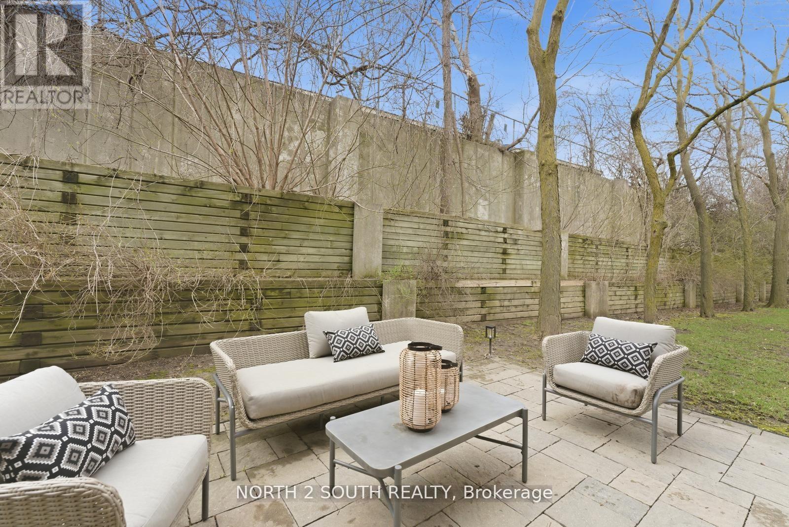 #TH 23 100 ARBORS LANE - 43