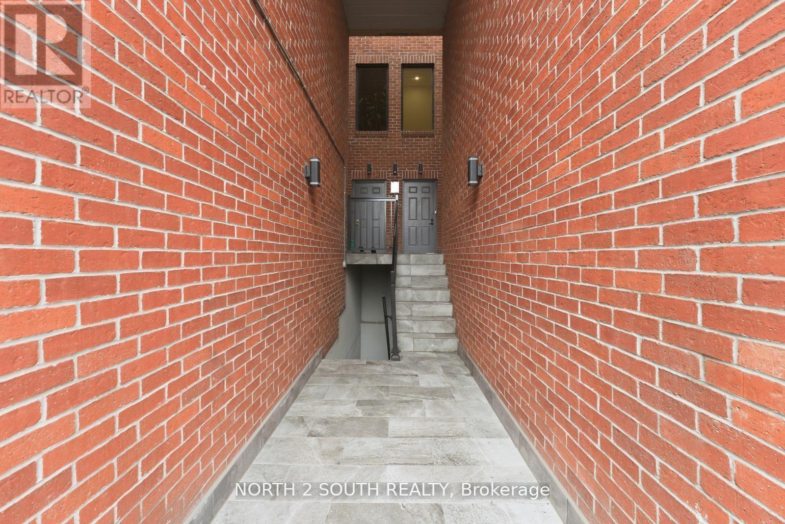 #TH 23 100 ARBORS LANE - 7