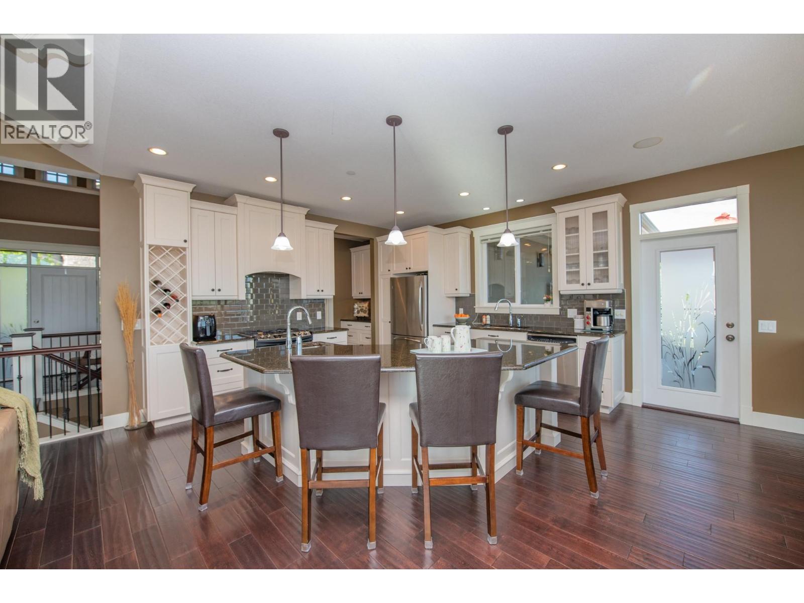 4300 Camelback Way, Vernon