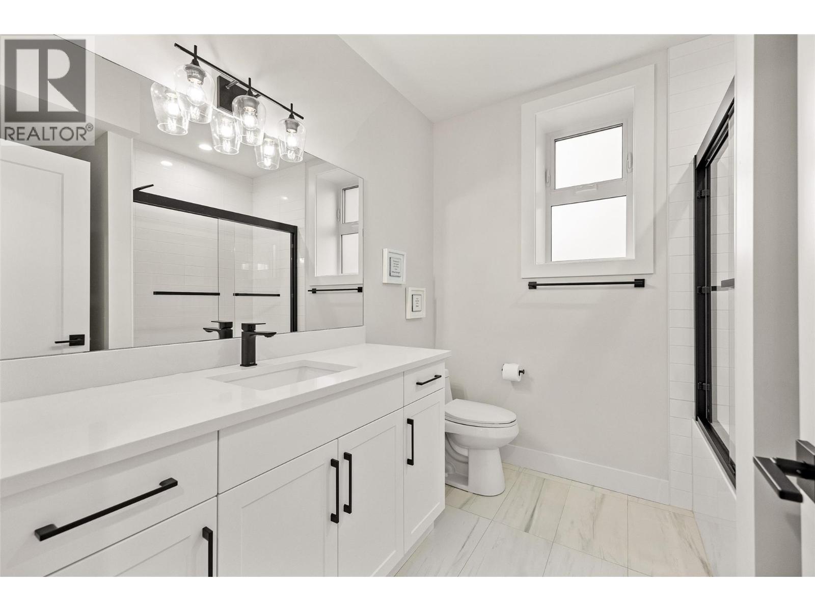 #13 796 Kuipers Crescent - 11