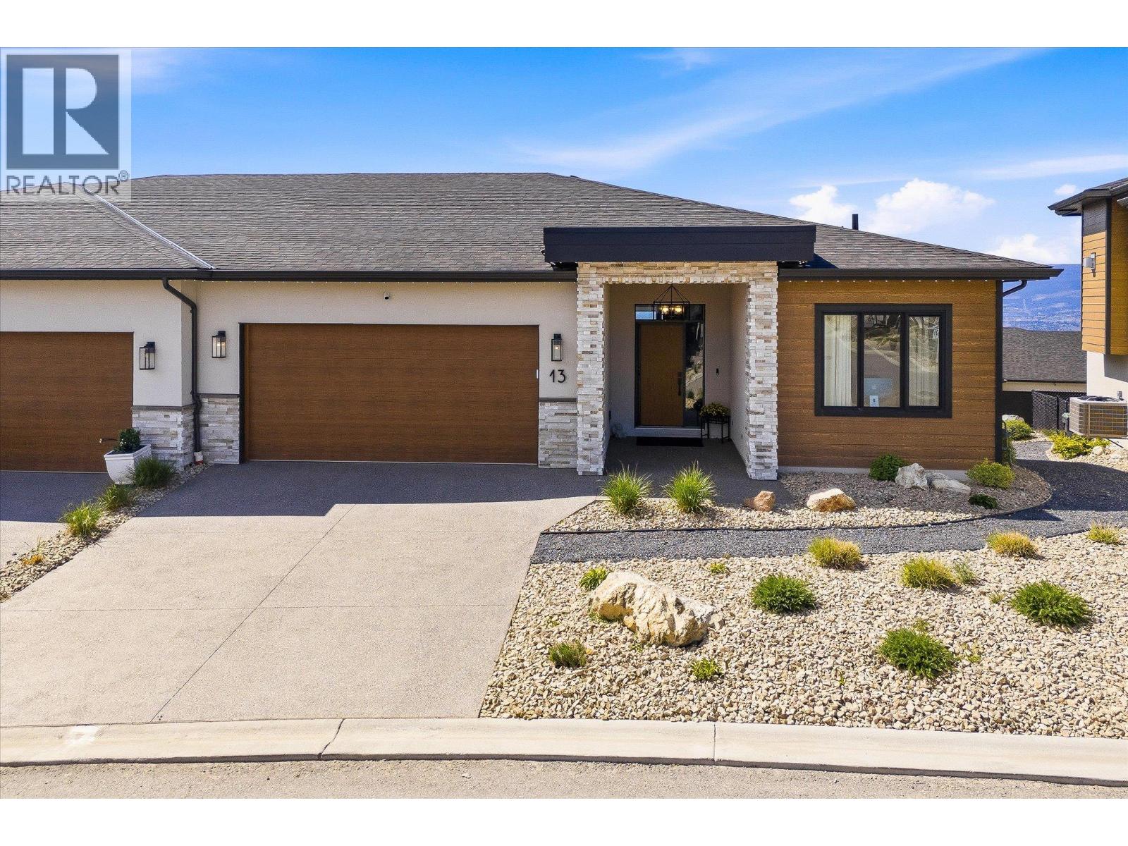 #13 796 Kuipers Crescent - 12