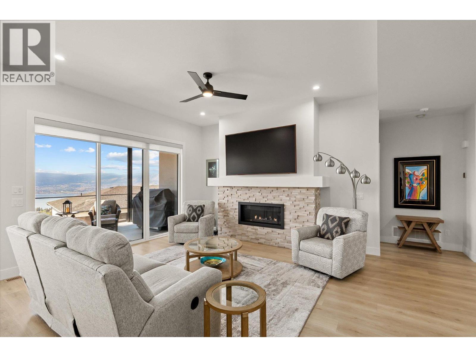 796 Kuipers Crescent Unit# 13, Kelowna
