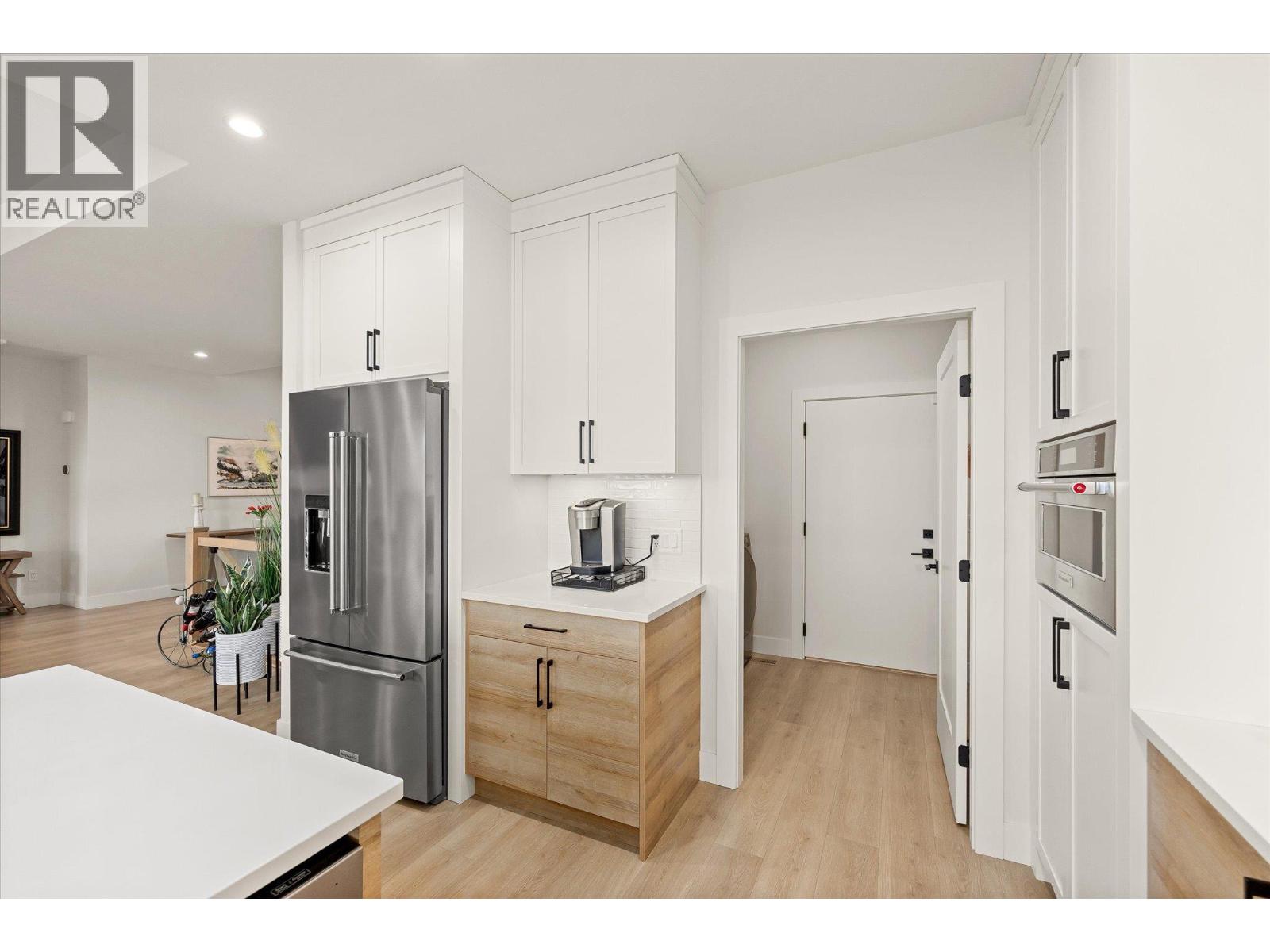 #13 796 Kuipers Crescent - 26