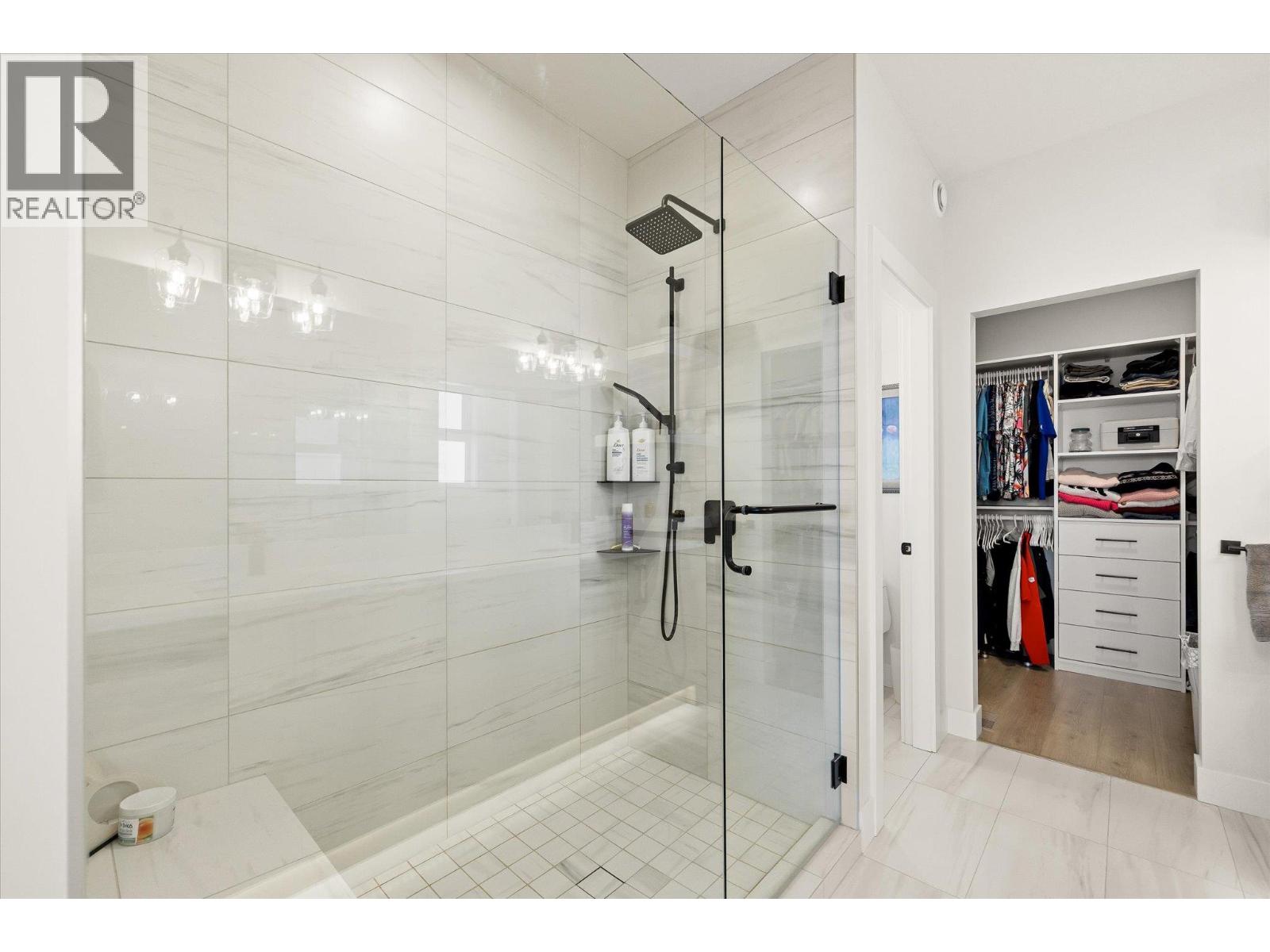 #13 796 Kuipers Crescent - 42