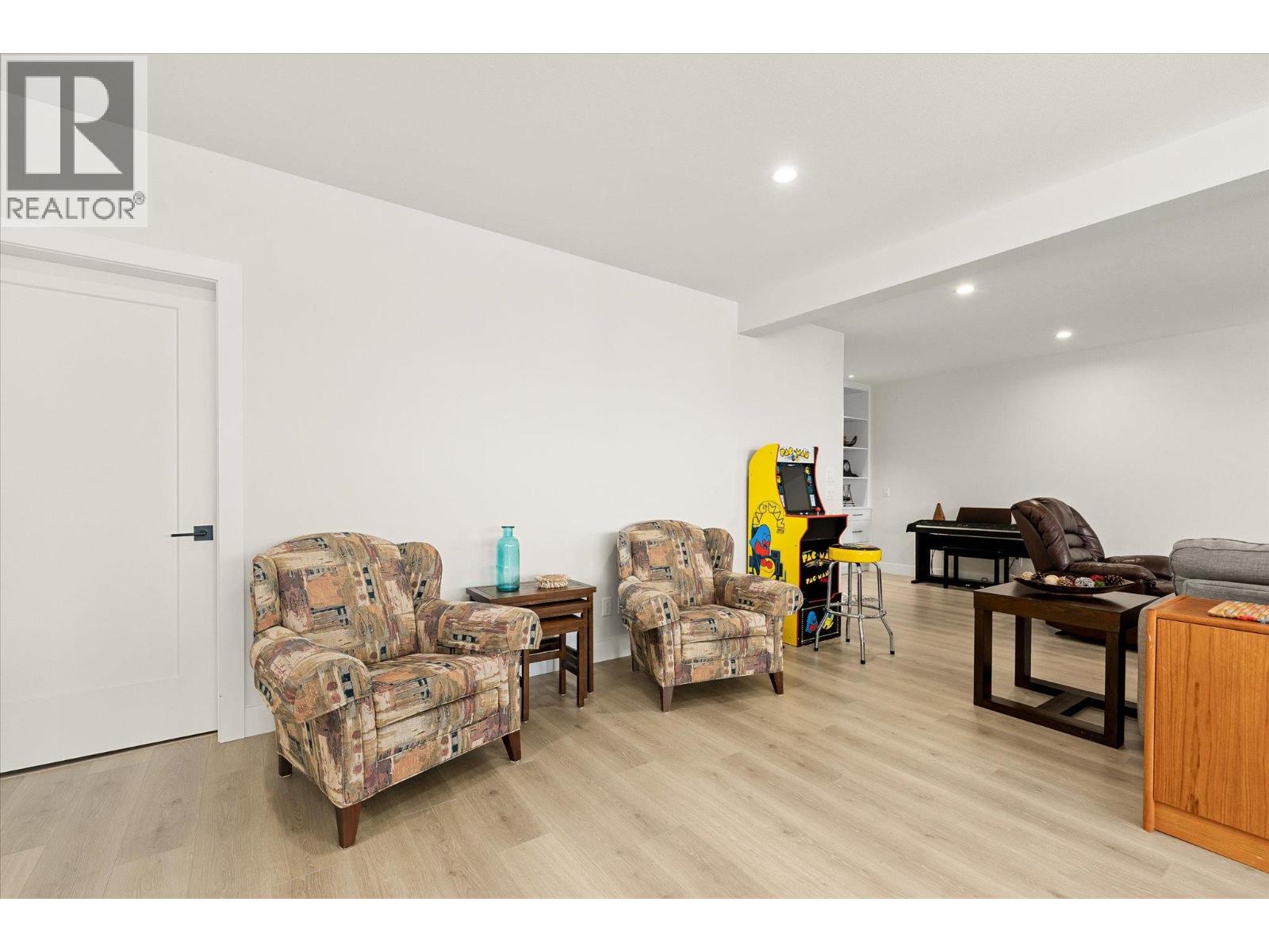 796 Kuipers Crescent Unit# 13, Kelowna