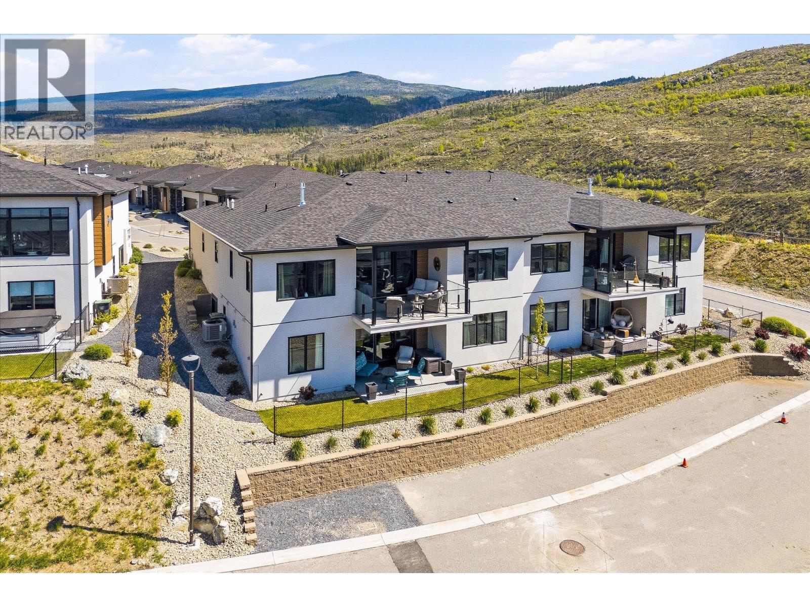 #13 796 Kuipers Crescent - 74